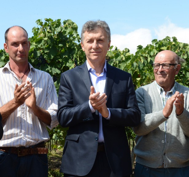 Macri en Mendoza con el gobernador