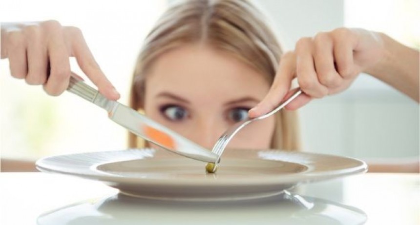Al hacer dieta, la gente va en contra de su programación celular