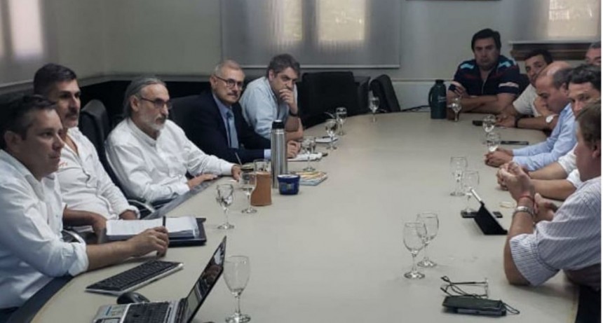 Ruralistas del NOA y del NEA le pidieron a Basterra bajar las retenciones