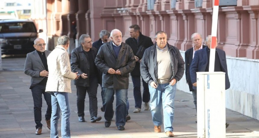 La CGT salió a respaldar los aumentos de suma fija