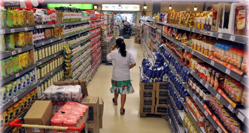 Carrefour congela por tres meses los precios de 1.300 productos