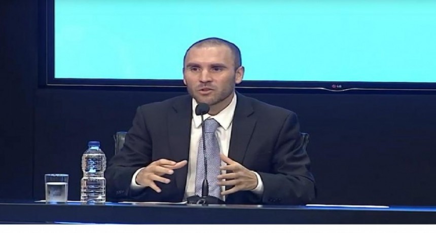 Martín Guzmán: La carga de deuda es insostenible