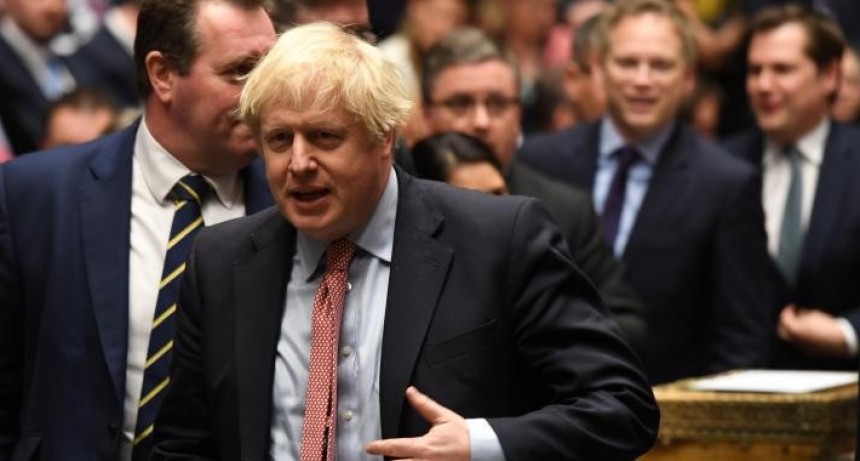 Boris Johnson firma el acuerdo del Brexit y habla de un nuevo capítulo en la historia de Reino Unido