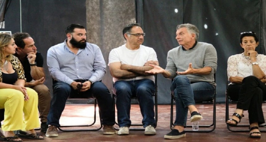 Macri: siempre sentí el peso sobre mi cabeza de los 44 millones de argentinos 