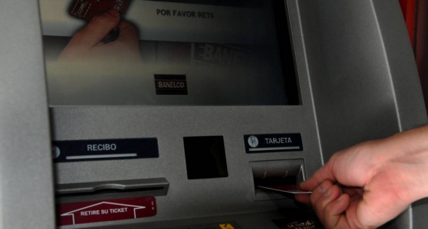 La provincia paga a estatales el 1 de febrero