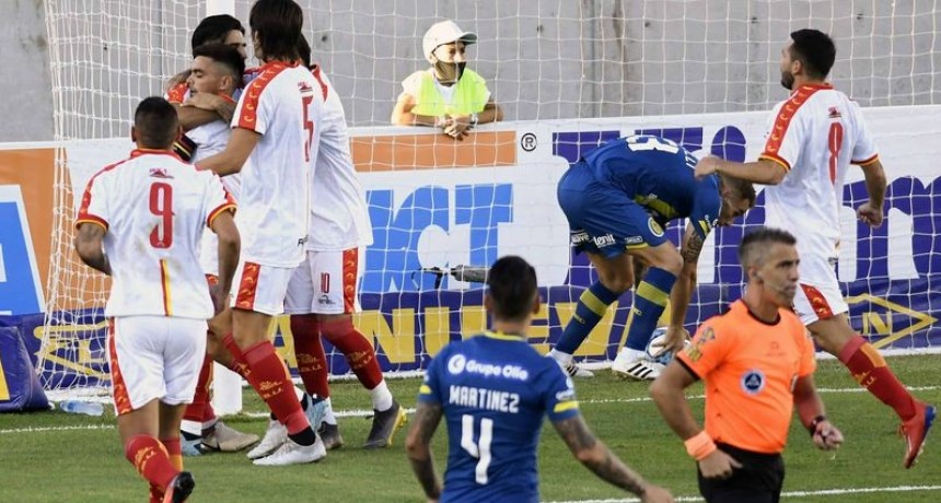 Boca Unidos goleó a Rosario Central 