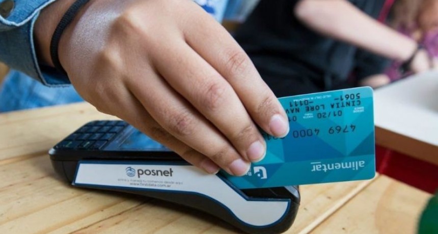 El Gobierno prepara un aumento del 50% en la Tarjeta Alimentar