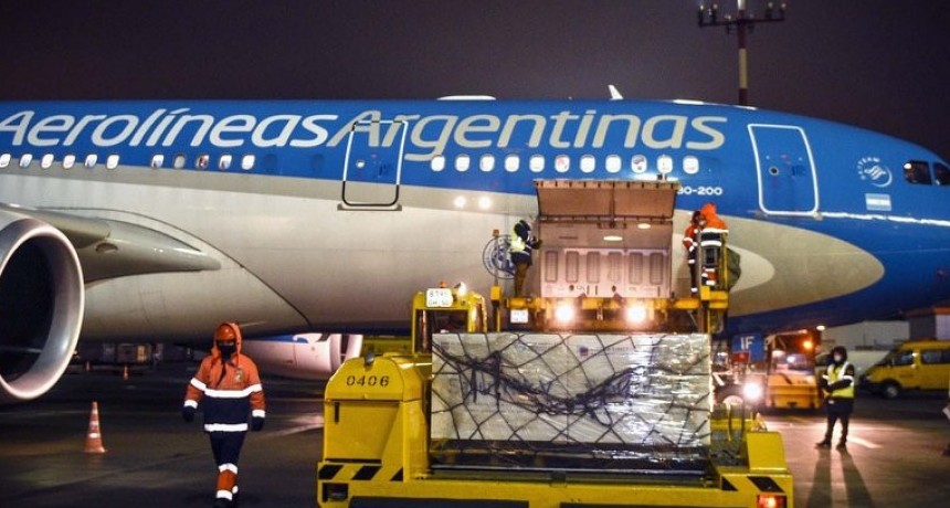Partió a Rusia el vuelo programado de Aerolíneas Argentina 