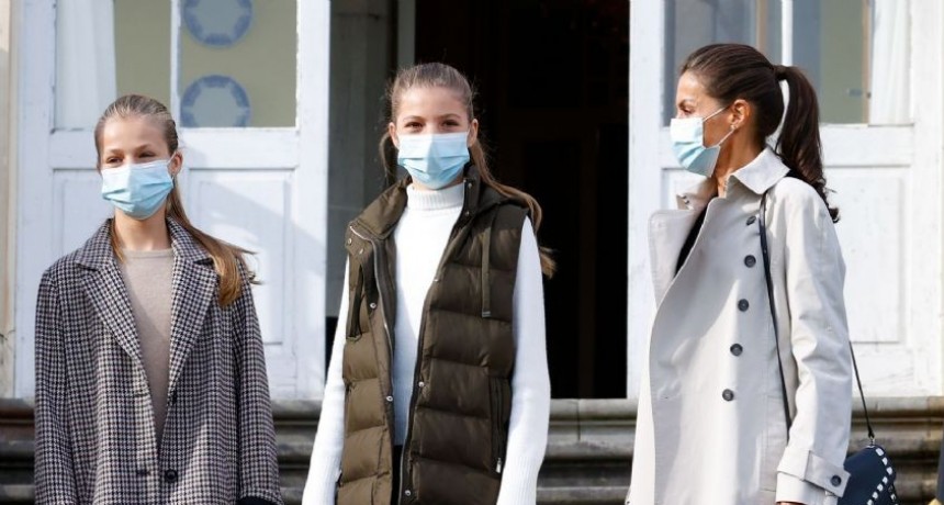 El retoque estético que Letizia le sugirió a sus hijas