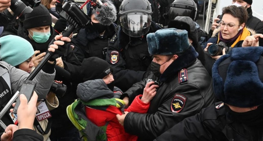 Marchas opositoras en Rusia ponen nervioso a Vladimir Putin