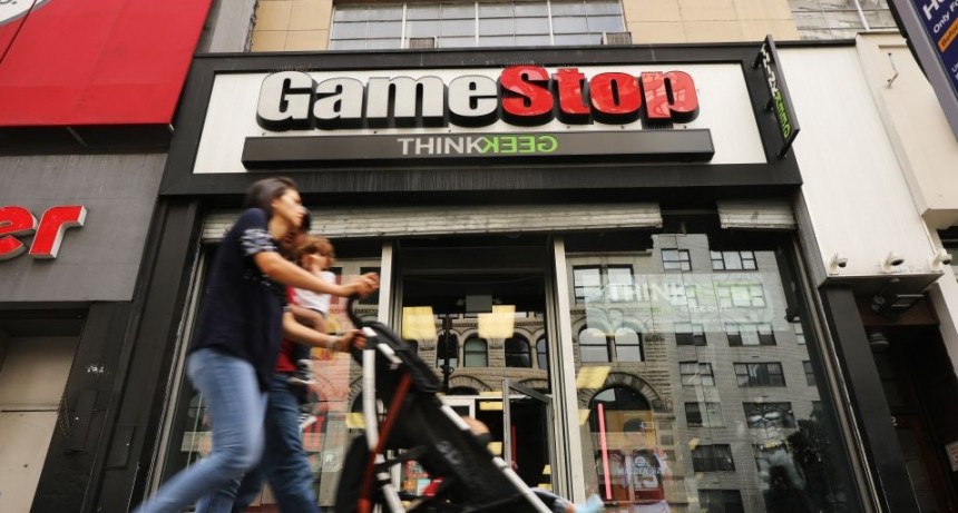Pequeños inversionistas vuelven a tumbar la Bolsa con GameStop