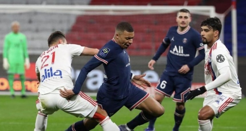 PSG rescató un empate ante Olympique Lyon