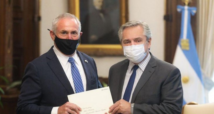 Fernández recibió al embajador de EEUU Marc Stanley