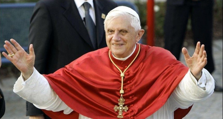 Murio el Papa emérito Benedicto XVI