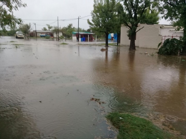 Alerta naranja por tormentas en 11 provincias