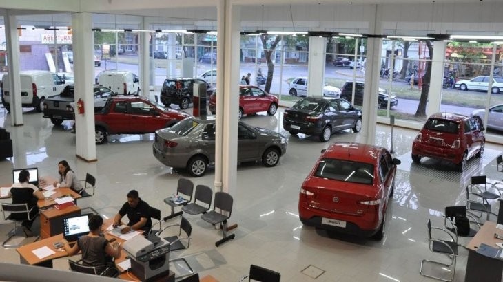 Las ventas de vehículos continuaran en niveles muy bajos