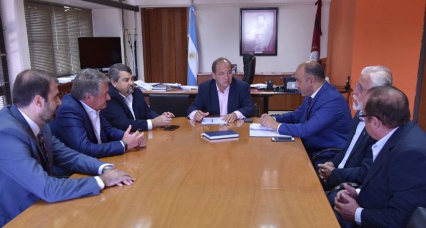 La tarjeta Alimentar ingresara 330 millones mensuales al comercio local 