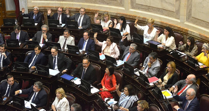 Es ley el proyecto para la renegociación de la deuda