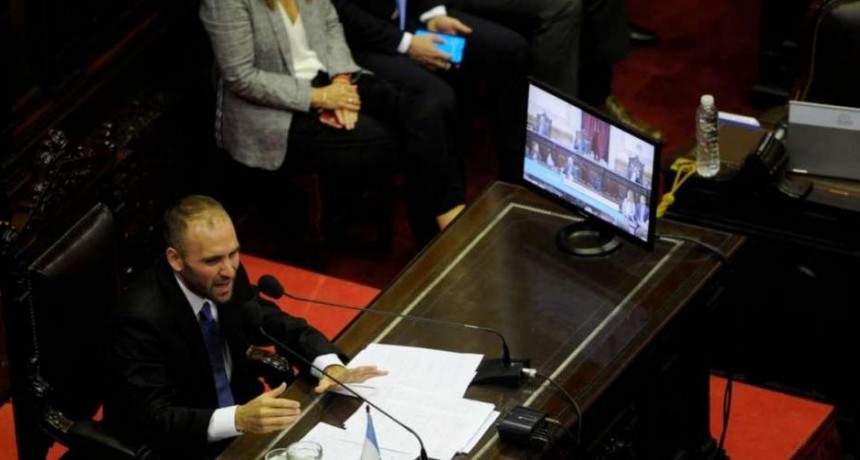 Guzmán: es insostenible que las provincias se endeuden en moneda extranjera y bajo ley extranjera