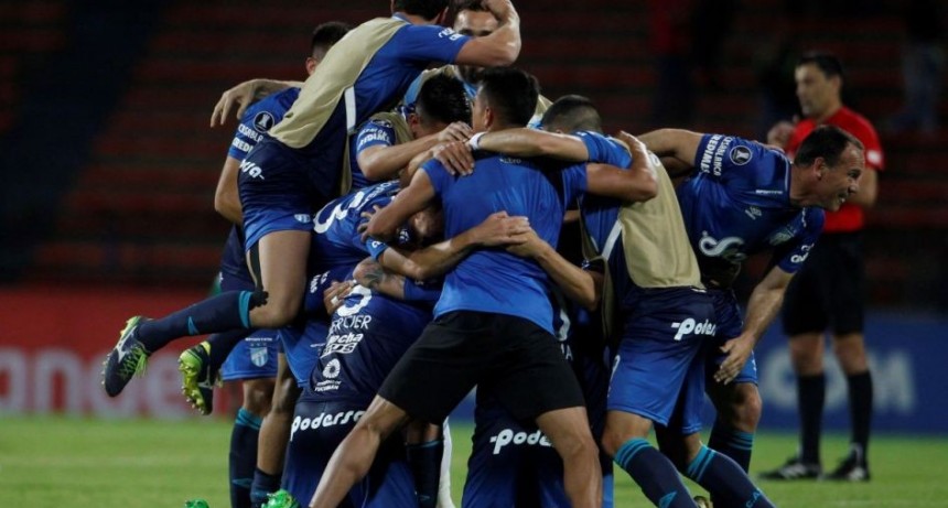 Atlético Tucumán  le gano a The Strongest 