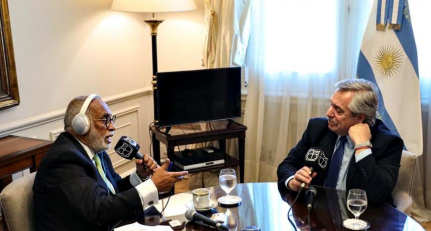 Fernández acusó a los bancos de cobrar tasas usurarias 