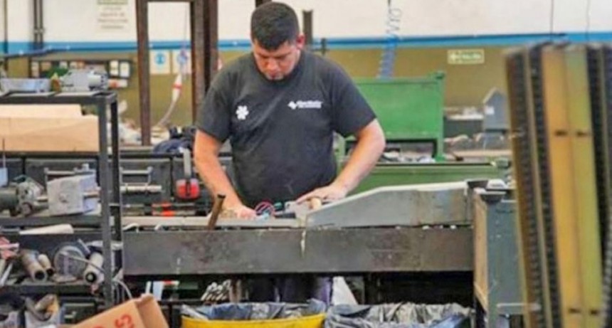 La fabricación de autopartes metalúrgicas cayó 10%
