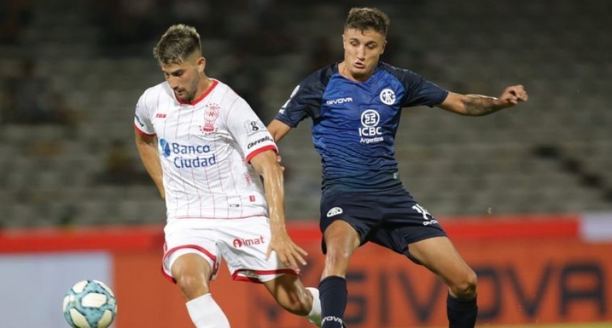 Talleres lo dio vuelta y goleó a Huracán en el Kempes