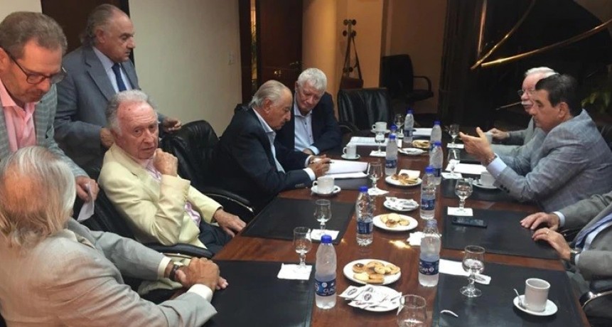 Comercio acordó 3 sumas fijas y un salario de 41 mil pesos