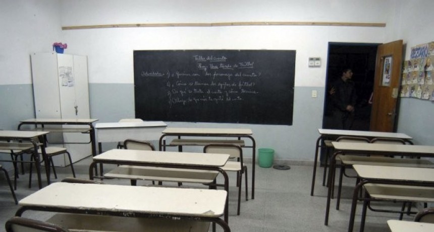 Sin clases en cinco provincias por paro docente