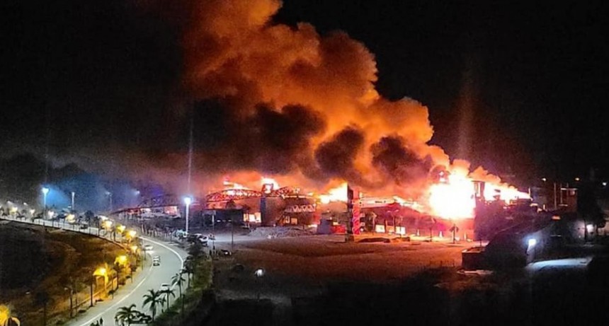 Incendio en el Autódromo de las Termas de Santiago del Estero