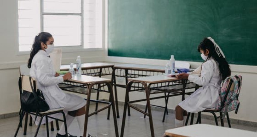La Iglesia Católica pide que regresen las clases presenciales