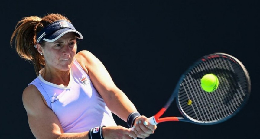 Nadia Podoroska se despidió del Australian Open con una caída contundente
