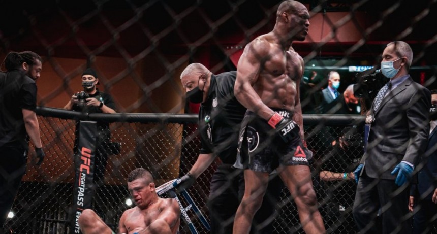 Kamaru Usman noqueó a Gilbert Burns en el UFC 258