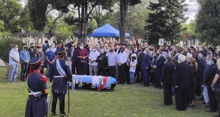 Menem fue sepultado con un ritual islámico