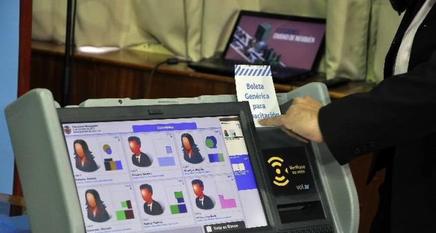 El Gobierno analiza proponer que las PASO sean optativas