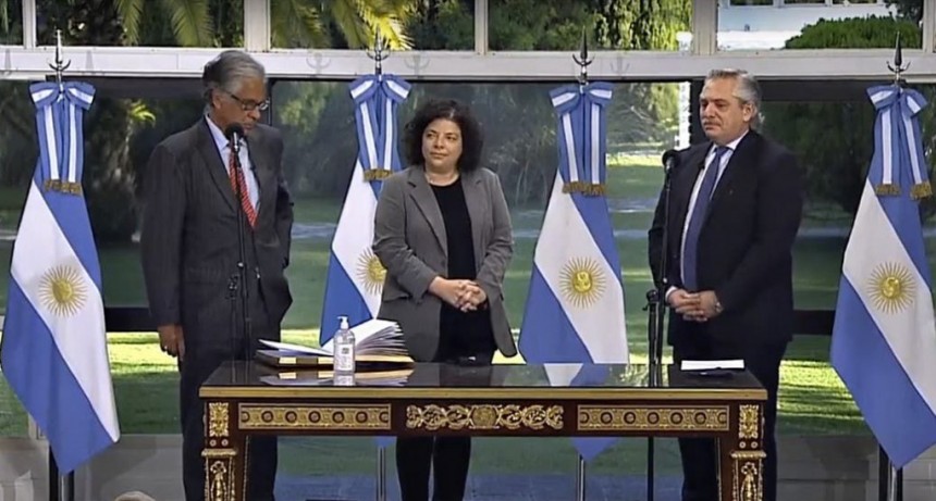 Carla Vizzotti: llevaremos adelante el plan de vacunación más grande de nuestra historia 