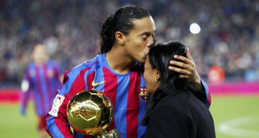 Murió la madre de Ronaldinho