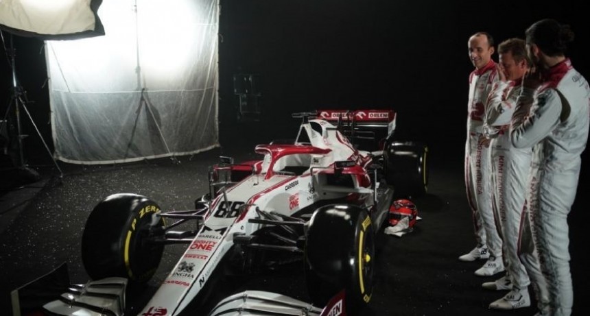 Presentan el Alfa Romeo para participar en la Fórmula 1