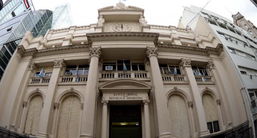 El Banco Central flexibiliza deudas privadas