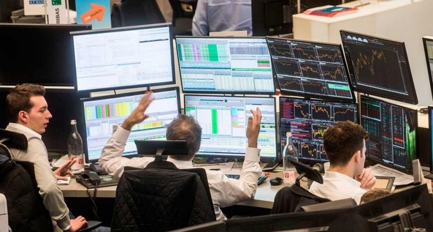 La bolsa porteña cayó más de 1%