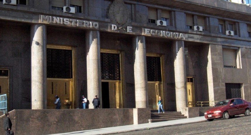 El Gobierno busca de financiamiento en efectivo