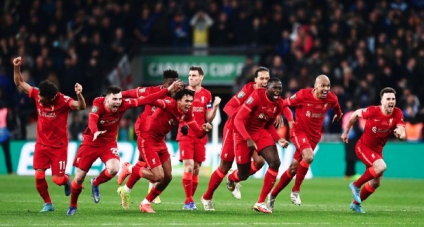 Liverpool ganó al Chelsea la Copa de la Liga de Inglaterra