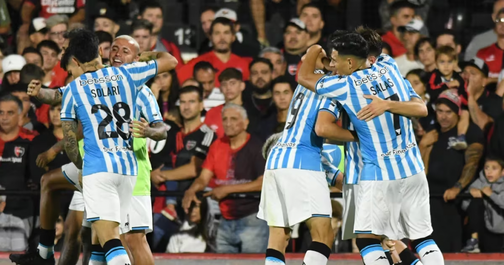 Racing goleó 4-0 a Newell’s quinta fecha de la Copa de la Liga