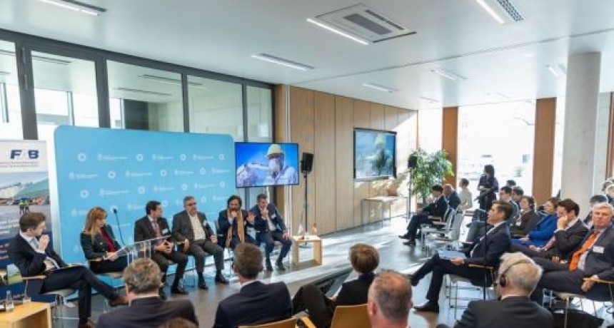  Salta presentò en Berlin la minerìa como proyecto de inversiòn