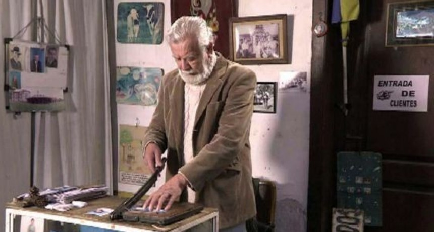 Murio el artista Miro Barraza