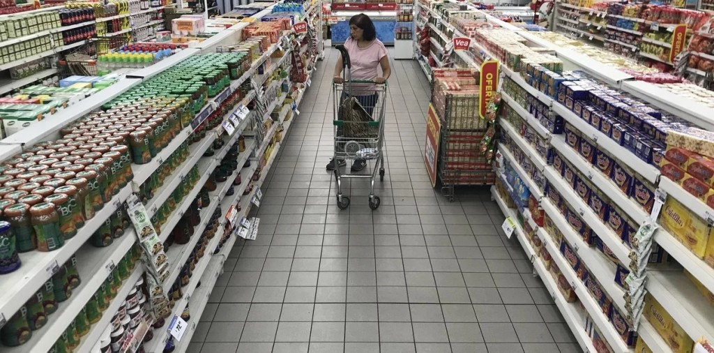 No para de caer el consumo en supermercados y autoservicios mayoristas