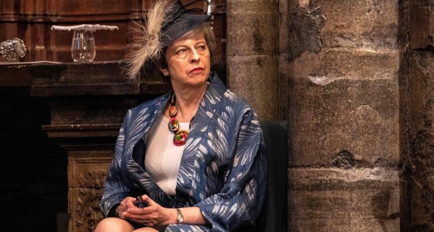 May conforme con la oferta final de la UE