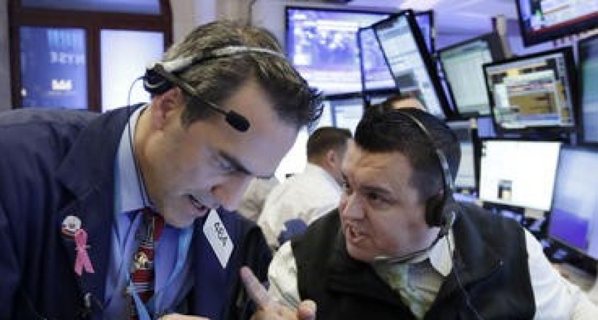 Wall Street sube por empresas tecnológicas y de salud