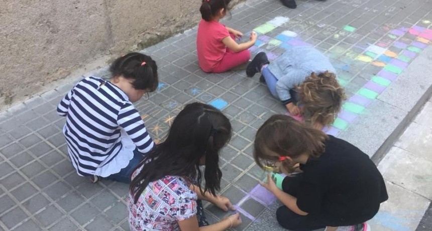 España subsidia a familias pobres con 588 euros 