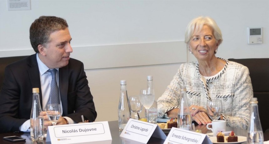 Dujovne y Lagarde se reúne este miércoles en Washington